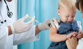 Ребенок перед прививкой: что можно, а чего нельзя делать перед вакцинацией